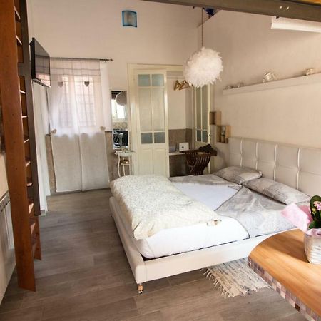 Mansarde&Suite Maison 1706 Lago Orta Borgomanero Extérieur photo