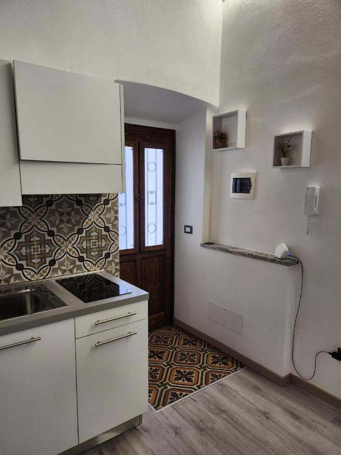 Mansarde&Suite Maison 1706 Lago Orta Borgomanero Extérieur photo