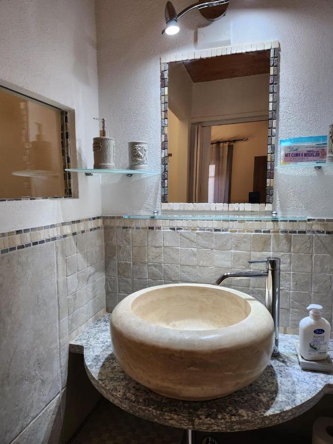 Mansarde&Suite Maison 1706 Lago Orta Borgomanero Extérieur photo