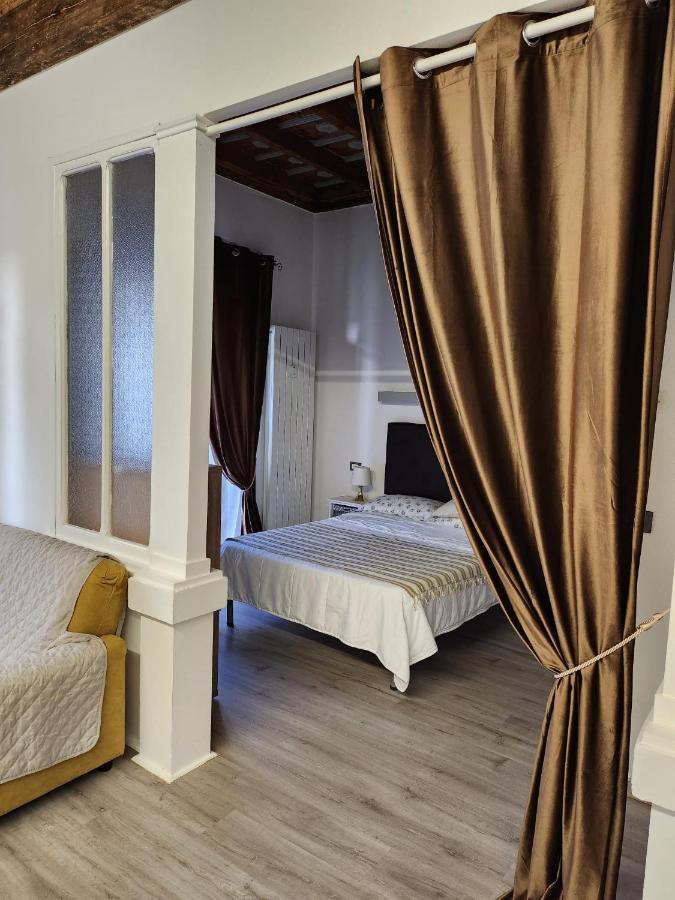 Mansarde&Suite Maison 1706 Lago Orta Borgomanero Extérieur photo