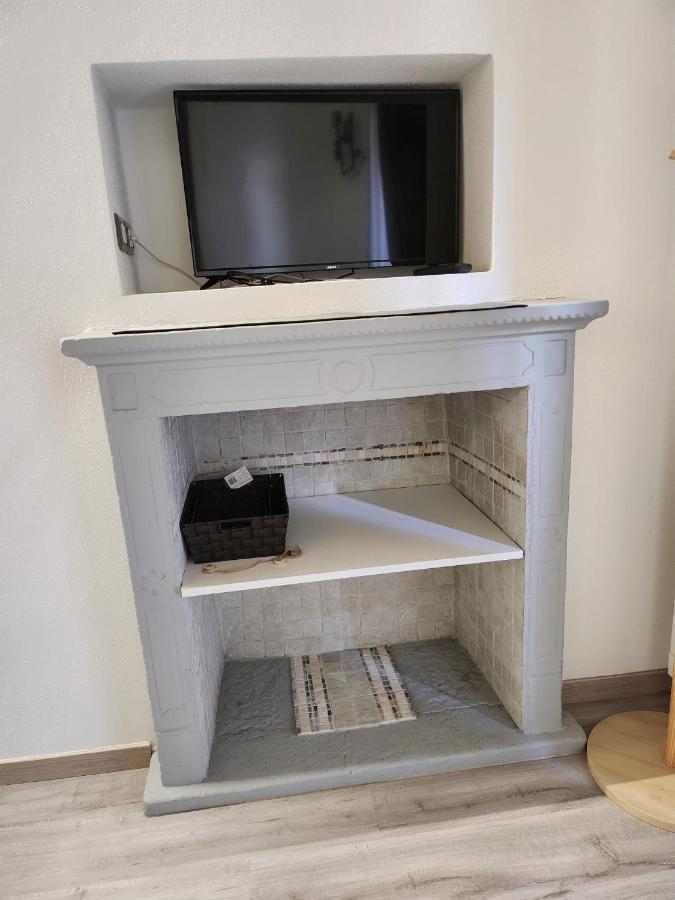 Mansarde&Suite Maison 1706 Lago Orta Borgomanero Extérieur photo