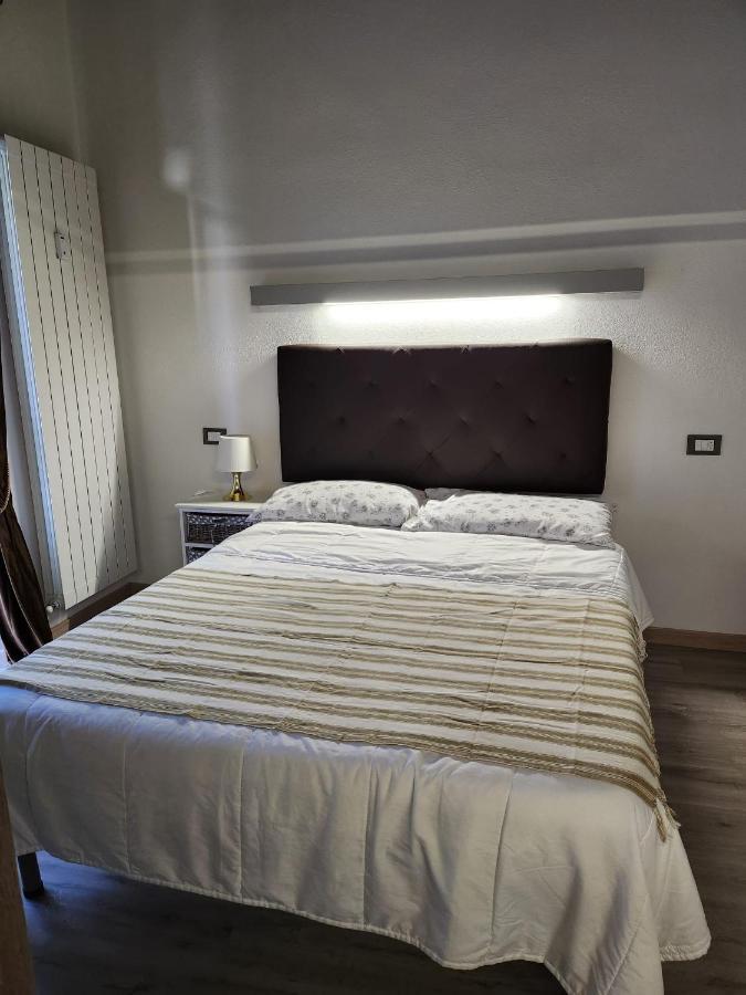 Mansarde&Suite Maison 1706 Lago Orta Borgomanero Extérieur photo