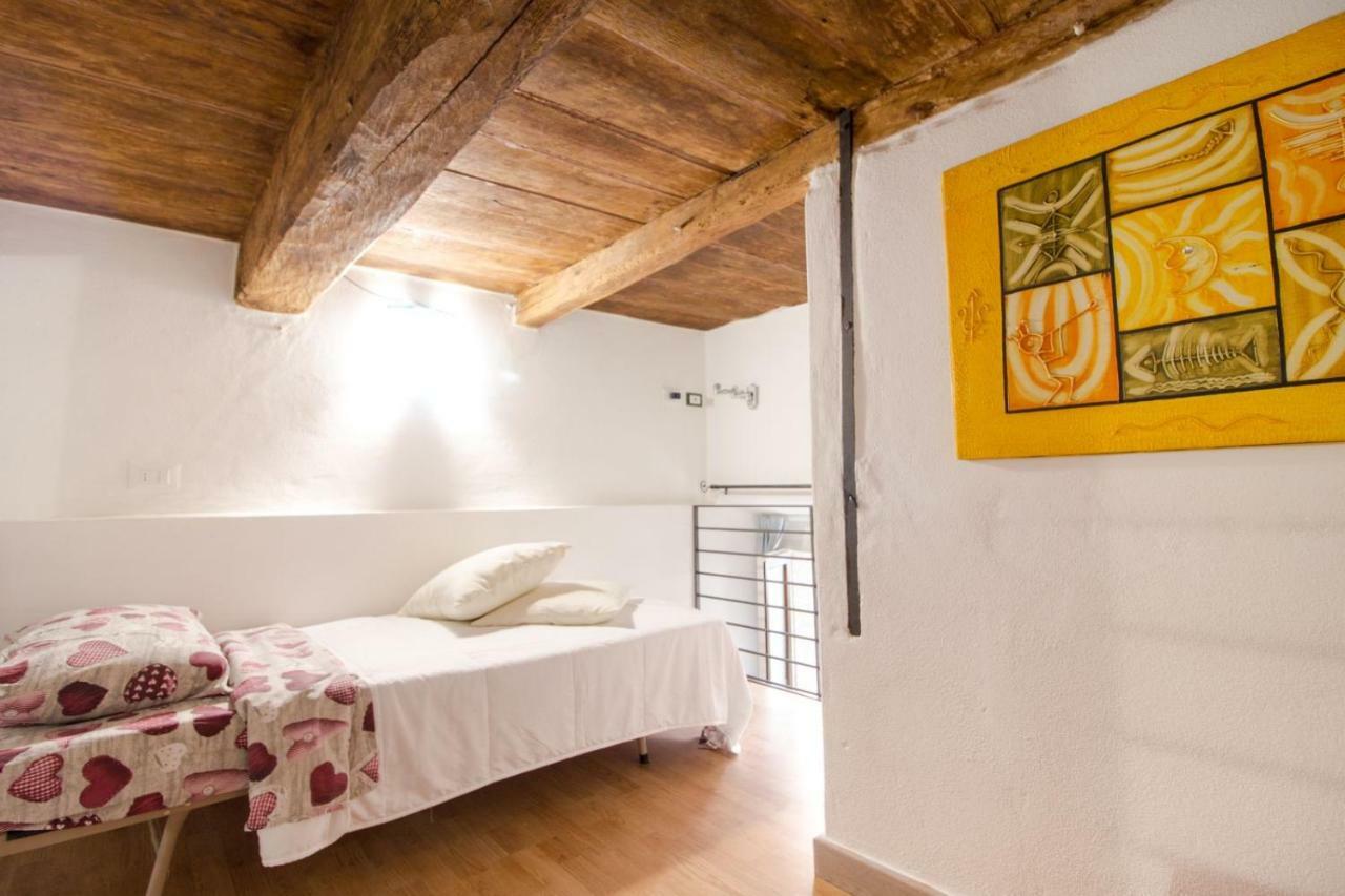 Mansarde&Suite Maison 1706 Lago Orta Borgomanero Extérieur photo