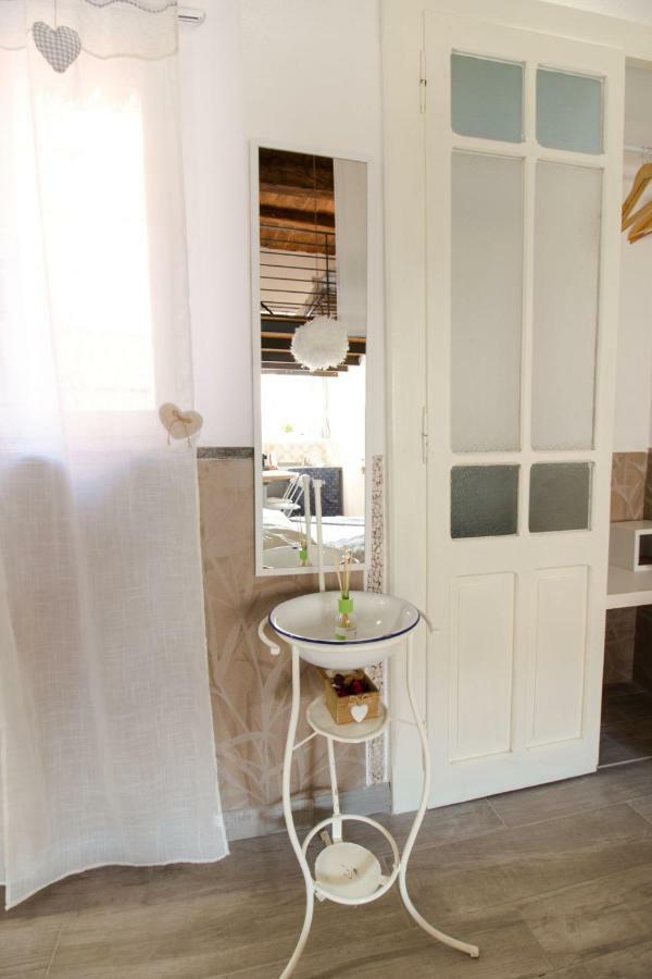 Mansarde&Suite Maison 1706 Lago Orta Borgomanero Extérieur photo