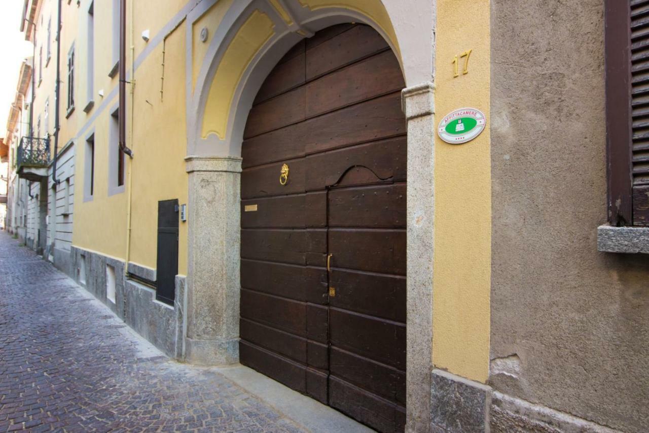 Mansarde&Suite Maison 1706 Lago Orta Borgomanero Extérieur photo