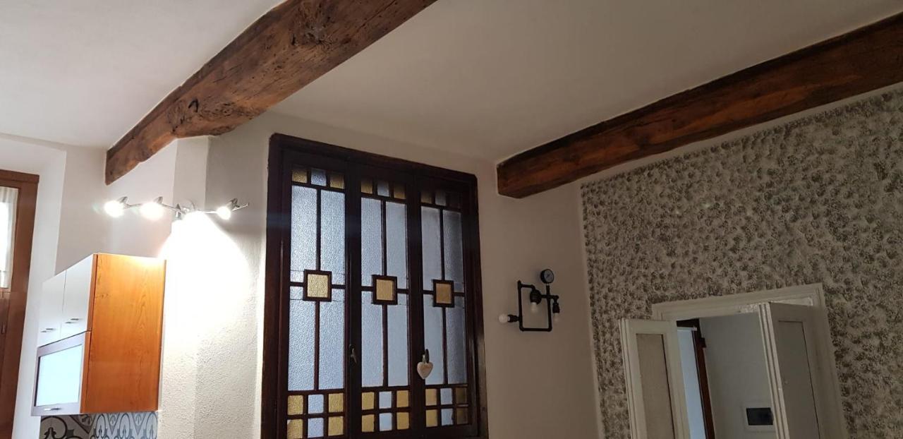 Mansarde&Suite Maison 1706 Lago Orta Borgomanero Extérieur photo